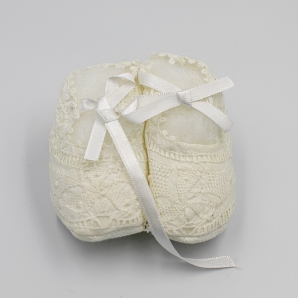 Handmade Baptism Set Lace NWT made in Brazil | Batizado Lace Christening Set - Picture 4 of 7
